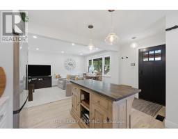 8 BRISCOE STREET W - 10