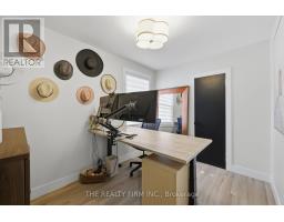 8 BRISCOE STREET W - 16