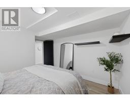 8 BRISCOE STREET W - 28