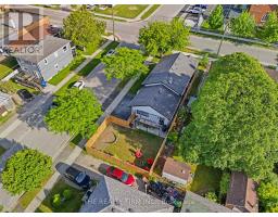 8 BRISCOE STREET W - 45