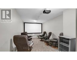 404 - 250 PALL MALL STREET - 30