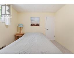 10294 BREWSTER BOULEVARD S - 33