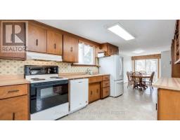 21 OAK STREET - 10