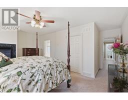 64 WYNFIELD LANE - 31