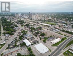576 HORTON STREET E - 2