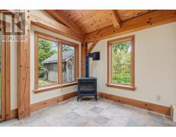 834 COLBORNE STREET - 9