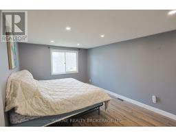 122 ANDOVER DRIVE - 14