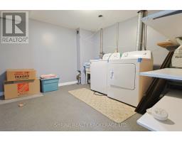 122 ANDOVER DRIVE - 33