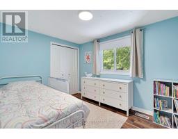 53 BEXHILL DRIVE - 24