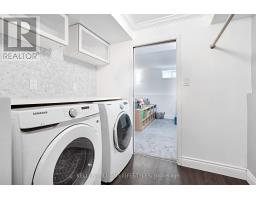 53 BEXHILL DRIVE - 33
