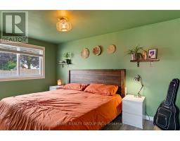 110 QUEEN STREET - 18