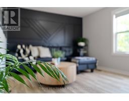 110 QUEEN STREET - 7