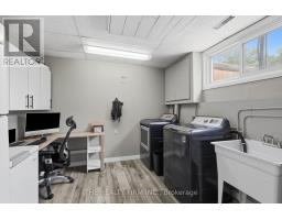 162 OAKWOOD DRIVE - 20