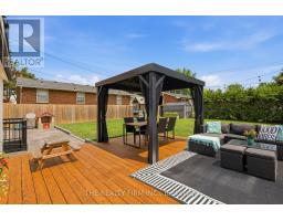 162 OAKWOOD DRIVE - 22