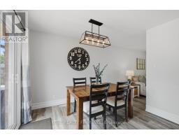 162 OAKWOOD DRIVE - 8