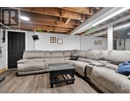 264 CHITTICK CRESCENT - 34
