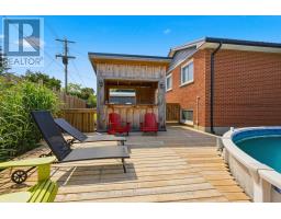 264 CHITTICK CRESCENT - 45