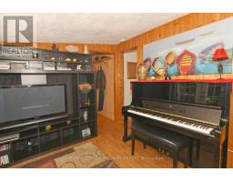 B11 - 9910 NORTHVILLE CRESCENT - 10