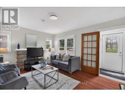 63 RIVERSIDE DRIVE - 10