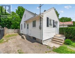 63 RIVERSIDE DRIVE - 5