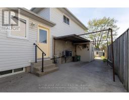 95 SCOTCHMERE CRESCENT - 32