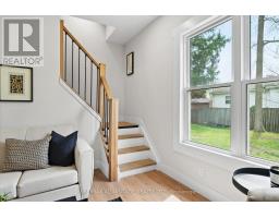 209 VICTORIA STREET - 25