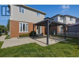 466 EDENRIDGE DRIVE - 27