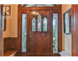 272 HURON STREET - 3