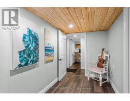 295 BULLER STREET - 27