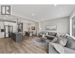 43 - 101 SWALES AVENUE - 13