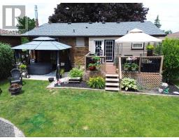 26 SINCLAIR AVENUE - 32