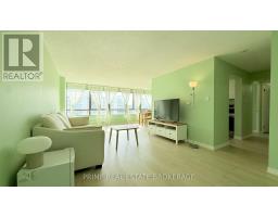 912 - 570 PROUDFOOT LANE - 11