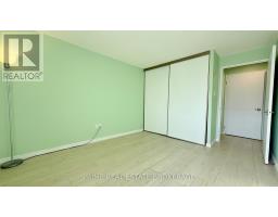 912 - 570 PROUDFOOT LANE - 14