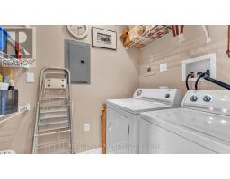 312 - 353 COMMISSIONERS ROAD W - 23