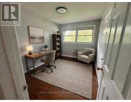 890 HOLLANDS AVENUE - 20
