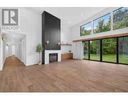 152 ST ANDREW STREET N - 10