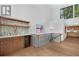 152 ST ANDREW STREET N - 12