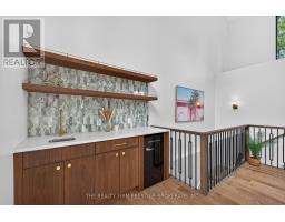 152 ST ANDREW STREET N - 15