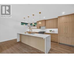 152 ST ANDREW STREET N - 20