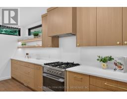 152 ST ANDREW STREET N - 24
