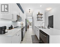 52 - 530 GATESTONE ROAD - 11