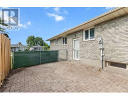 14 ARCHER CRESCENT - 31