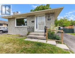 14 ARCHER CRESCENT - 4