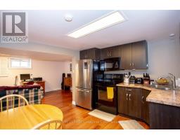 27 WHARNCLIFFE ROAD S - 17