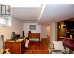 27 WHARNCLIFFE ROAD S - 20