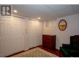27 WHARNCLIFFE ROAD S - 24