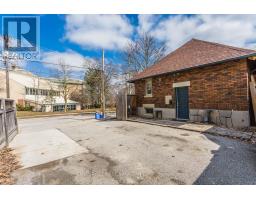 27 WHARNCLIFFE ROAD S - 30