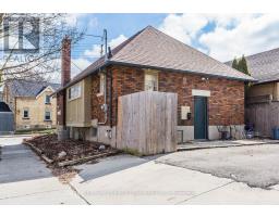 27 WHARNCLIFFE ROAD S - 32