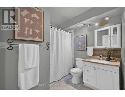 102 - 735 DEVERON CRESCENT - 20