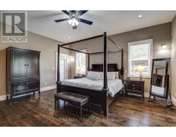 22060 NISSOURI ROAD - 20